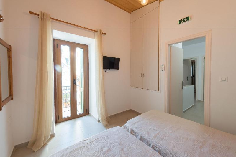 Elena Hotel Đảo Sými Ngoại thất bức ảnh